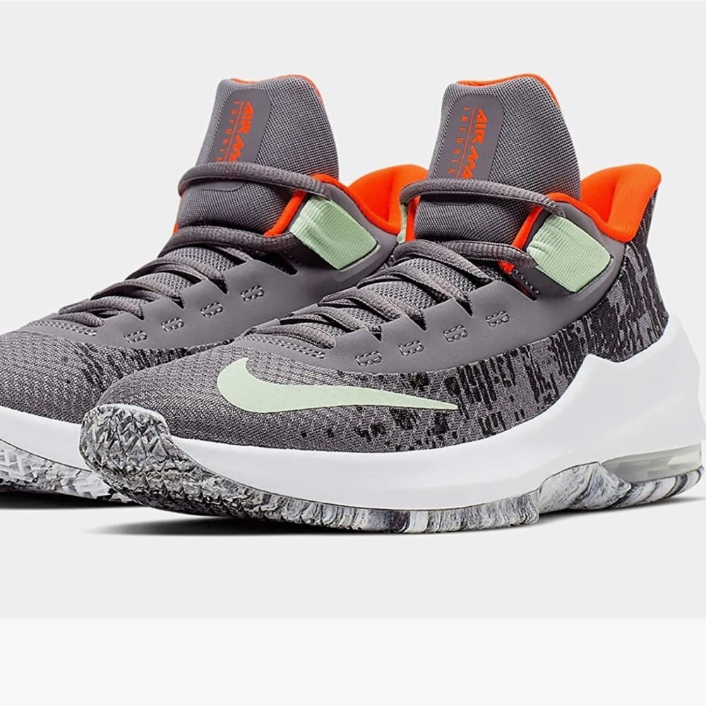 Nike Sneakers Boys
